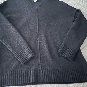 J. Jill Dark Gray V-Neck Sweater